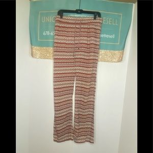 Lucy & Laurel size Medium pants